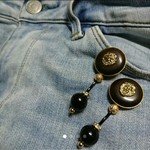 アンティークボタン ピアス