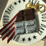 板チョコストラップ