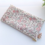★　LIBERTY 　Felicite　フェリシテ　あずきミルク　内布・内ポケット付きビニコのぺたんこ通帳ポーチ　◆ペンケースにも♪