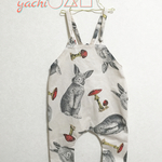 うさぎときのこ🐰🍄yachiサロペット 