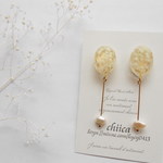 【再**販】かすみ草の花束ピアス a
