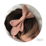 【TRES】 リボンヘアバンド ベビー  ダスティピンク ピンク