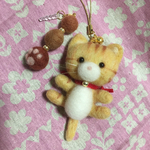 羊毛フエルト 猫 ストラップ 茶トラ