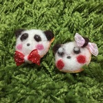 羊毛パンダブローチ