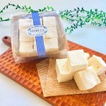 アカシア蜂蜜のふんわり優しいギモーヴ