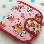 レトロ♡sweetsなときめきパンダの二つ折り財布