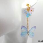 花たちに寄り添う蝶✿ピアス/イヤリング（ブルー系）春のお洒落に♡