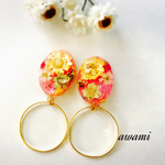 小花のブーケピアス（ピンク）