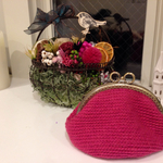 手編みのがま口ポーチ（ピンク、アニマル）