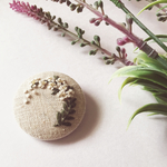 雪柳  刺繍ブローチ
