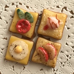 再販 トースト４種マグネット (りんご、トマト、卵、アイス)