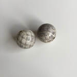 パイソン柄ビーズ 18mm 2個セット