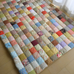 【nana様オーダー品】　152cm×198cm　四角つなぎのパッチワーク　大判フリーマット　kukka166