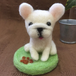 お座りフレンチブルドッグ