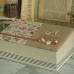 リバティ　ガーデンと白糸刺繡のボックス
