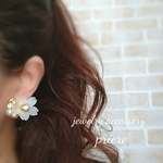 ＊桜ビジュー＊(ホワイト)(ピアス・イヤリング・チタンピアス)＊