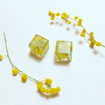 【再販】ミモザのころっとキューブ ピアス