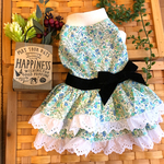 ラスト1着！U／Shiho《SSサイズ現品限り》グリーン系小花柄の春ワンピース犬服