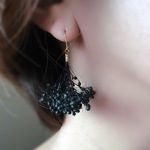  かすみ草のピアス / イヤリング          
