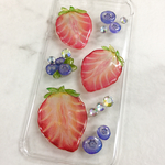 フレッシュ イチゴ携帯ケース（iPhone7対応）
