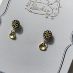 happy  pierce  黒×ゴールド