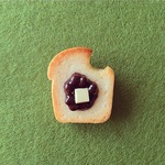 食べかけあんバタートーストのマグネット