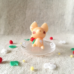 苺で御粧しキツネのチャーム♪