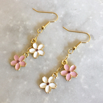 【再販】サクラサク🌸 ピンクと白の桜ピアス(イヤリング)