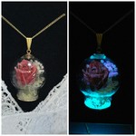 再販/夜光/ﾘﾆｭｰｱﾙ❗️ﾊﾞﾗ(ﾌﾟﾘｻﾞｰﾌﾞﾄﾞﾌﾗﾜｰ・赤)・ｶｽﾐｿｳ(白)・草(緑)・ｶﾞﾗｽﾄﾞｰﾑ・蝶の透かしﾁｬｰﾑ/ﾈｯｸﾚｽ