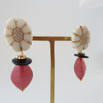 チェリーピンク♡アンティークフラワー大ぶりピアス