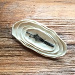 革花のブローチ 金具3.5cm 白b