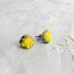 ミモザサラダのつぶつぶピアス/イヤリング【刺繍】