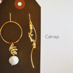ボタニカルメッセージピアス