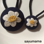 ♡親子でお揃い♡刺繍くるみボタンのヘアゴム