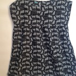 130サイズ＊フレンチスリーブの猫柄チュニック