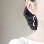 ﾋﾟｱｽﾀｲﾌﾟ/小ｻｲｽﾞ/ｺﾞｰﾙﾄﾞ色/2本のﾜｲﾔｰﾋﾟｱｽ 