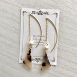 ベージュべっ甲✱アメリカンピアス