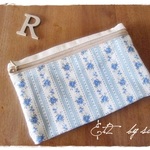 【&t2】*ファスナー通帳ポーチ/ペンケース*花柄ストライプ・ブルー