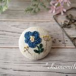 北欧風お花の刺繍ブローチ