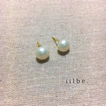 ころんとパールのシンプルピアス