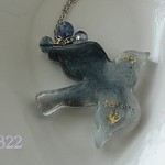 星雲シリーズ　銀の鳥　レジンネックレス