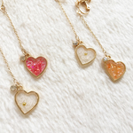 キラキラ＊イニシャル×カラーシェル＊ペアピアス/イヤリング