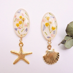 ミモザの夏のピアス/イヤリング