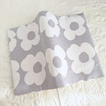 ≪再販≫北欧風のシンプルなお花☆ブックカバー(文庫本size)