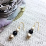パールのお団子ピアス