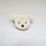 しろくまの刺繍ブローチ