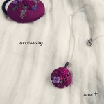 violet foncé rose  刺繍ネックレス