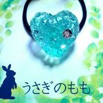 キラキラ光ってるヘアゴム　淡い透き通るグリーン