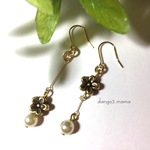 300円☆お花☆スワロフスキーパールのピアス/イヤリング