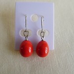 赤いしずくのピアス